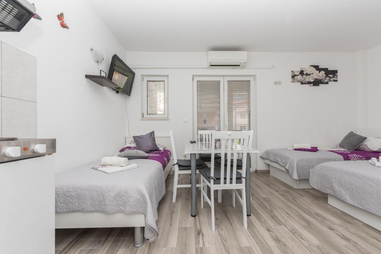 Apartmani Franko Baška Voda Kültér fotó