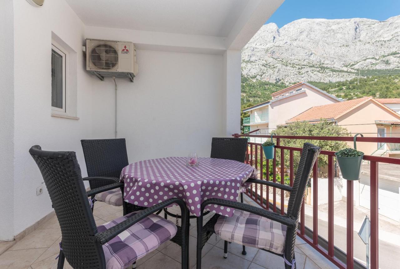 Apartmani Franko Baška Voda Kültér fotó