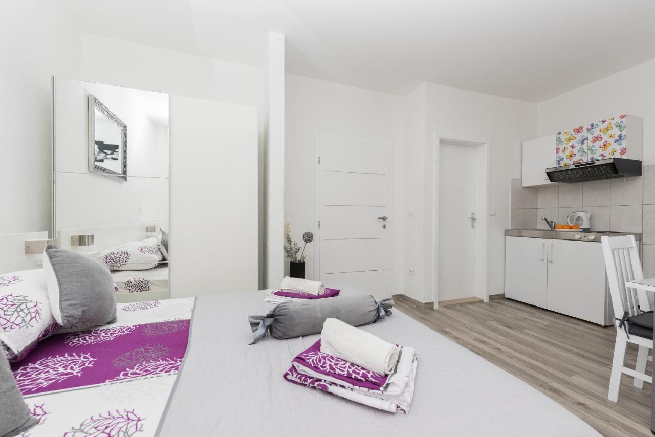 Apartmani Franko Baška Voda Kültér fotó