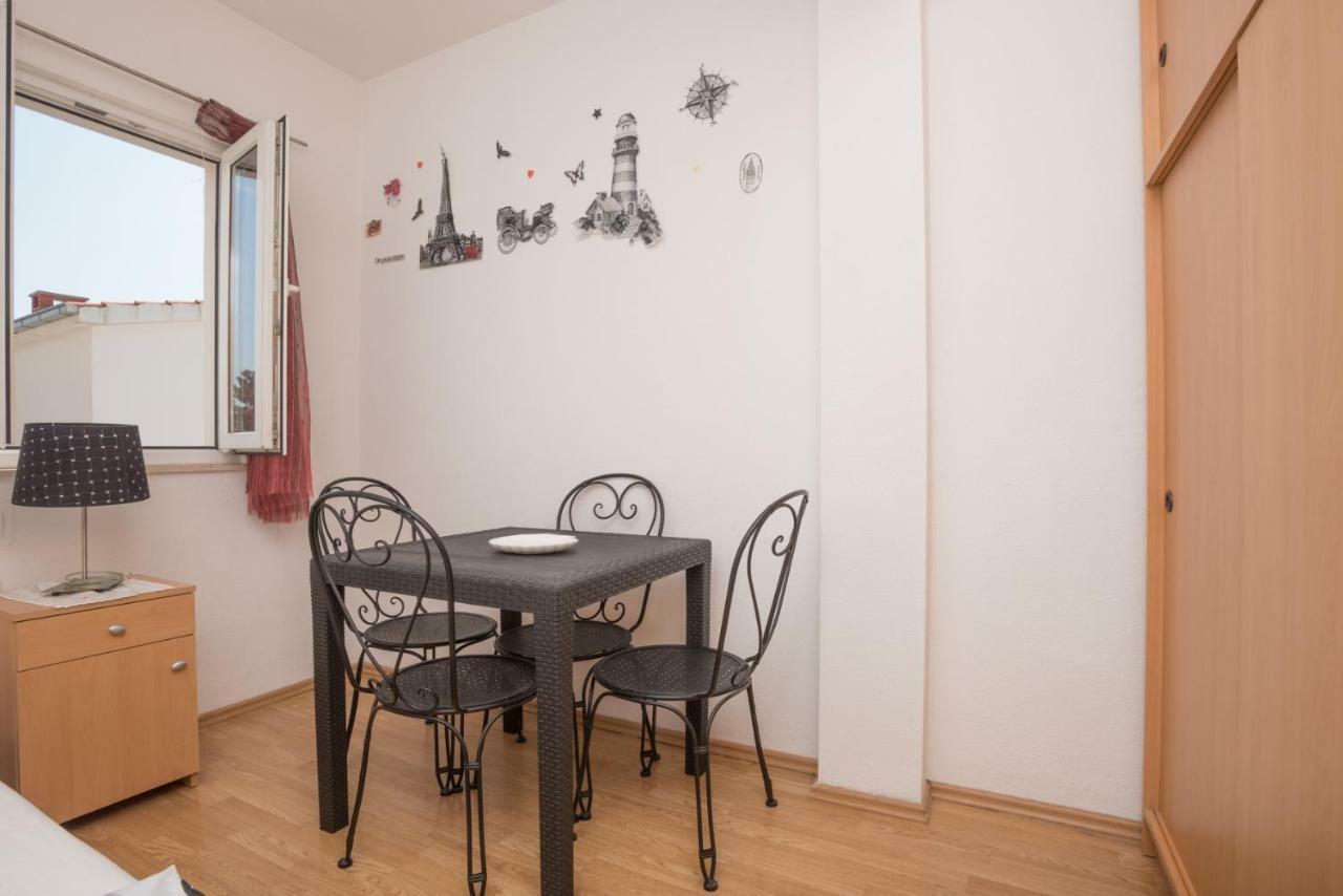 Apartmani Franko Baška Voda Kültér fotó