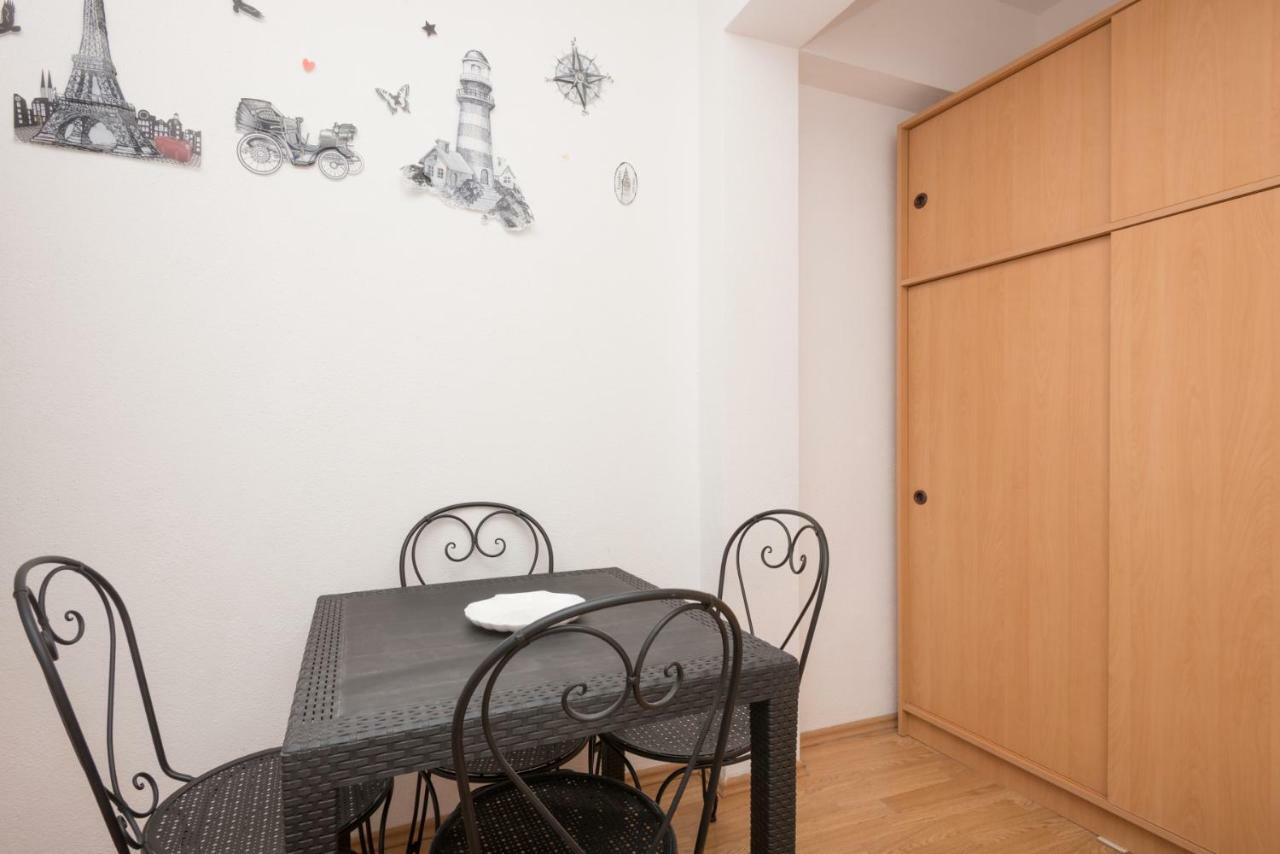 Apartmani Franko Baška Voda Kültér fotó