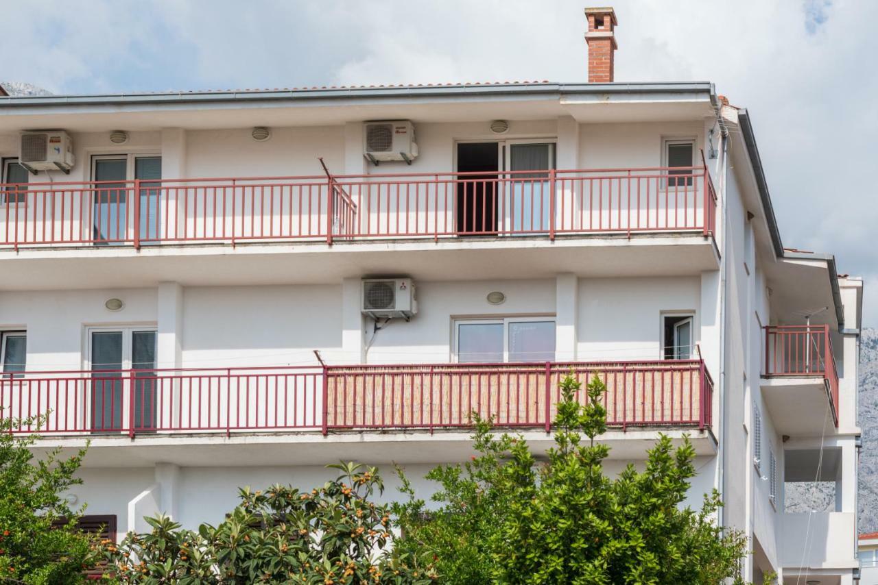 Apartmani Franko Baška Voda Kültér fotó