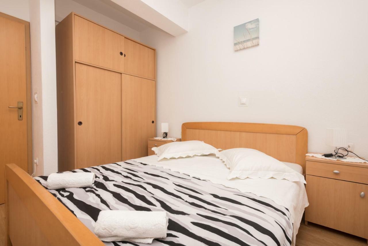 Apartmani Franko Baška Voda Kültér fotó